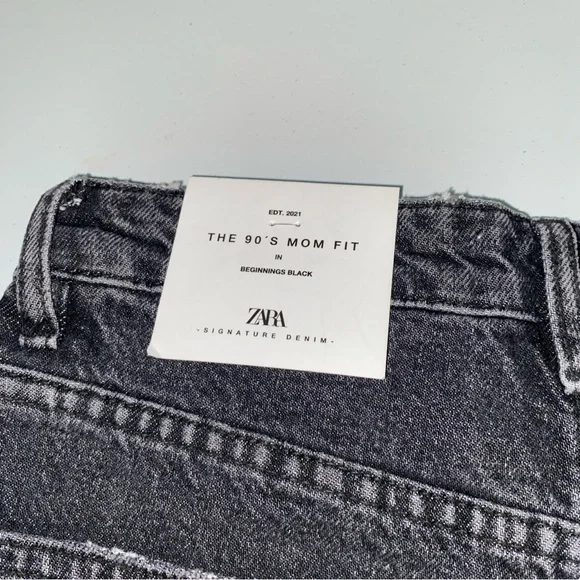 NWT Zara 90's Mom Fit Jeans - Size 36 (4)- Beginnings Black - Picture 5 of 5